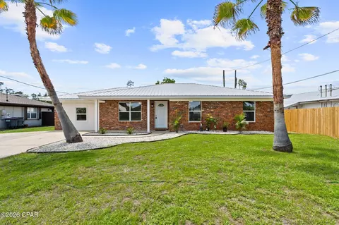 1420 S Berthe Ave, Panama City, FL 32404