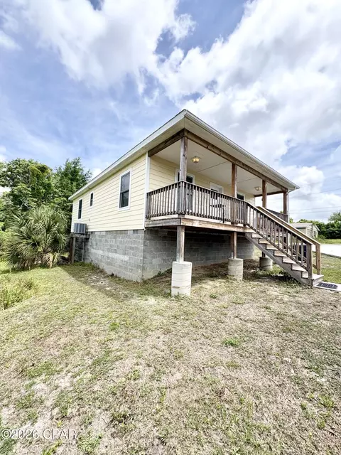 257 Arlington Dr, Panama City, FL 32404
