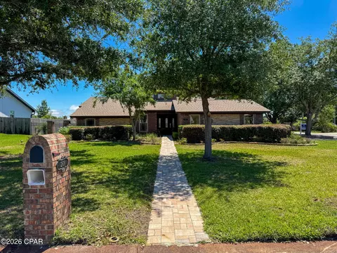 2816 Mary Baldwin Cir, Panama City, FL 32405