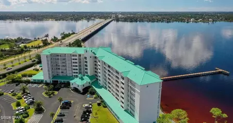 1600 Marina Bay Dr #301, Panama City, FL 32409