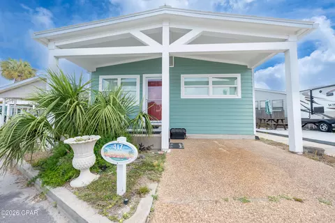 417 Snook Ln, Panama City Beach, FL 32408