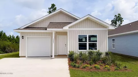 7361 John Levitow Ln, Panama City, FL 32404