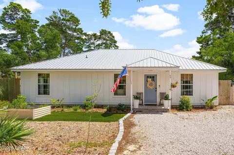64 Walnut St, Santa Rosa Beach, FL 32459