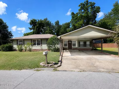 1806 Tyndall Dr, Panama City, FL 32401