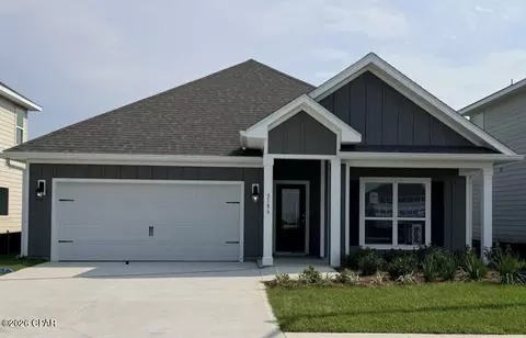 5186 Hastings Dr, Panama City, FL 32404