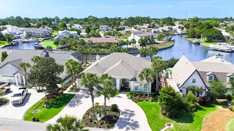 403 Wahoo Rd, Panama City Beach, FL 32408