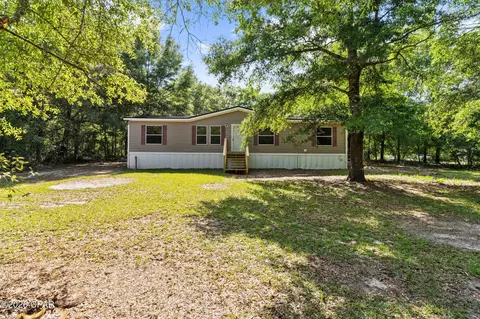 135 N Verdi Ln, Defuniak Springs, FL 32433