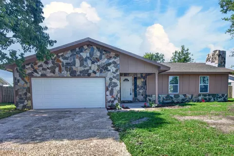 6102 Stephanie Dr, Panama City, FL 32404