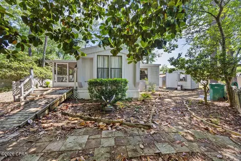 2 Sarah Ln, Fort Walton Beach, FL 32547
