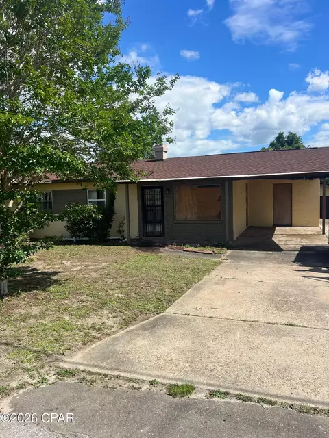 1404 E 9th St, Panama City, FL 32401