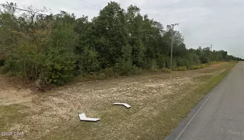 lot17 Blk 0382 Country Club Blvd, Chipley, FL 32428