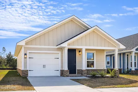 7053 Traditions Dr, Panama City, FL 32404