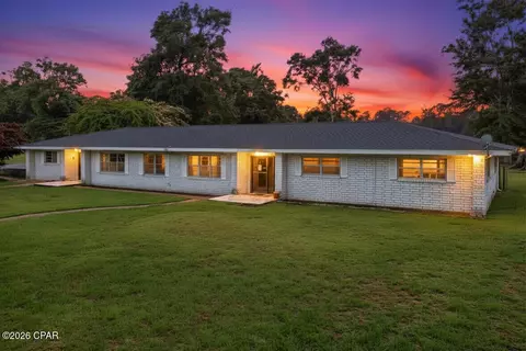 1482 Main St, Chipley, FL 32428