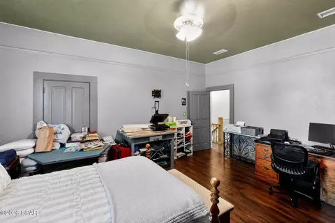 Bedroom - 873 Main St, Chipley, FL 32428 photo 3 of 6