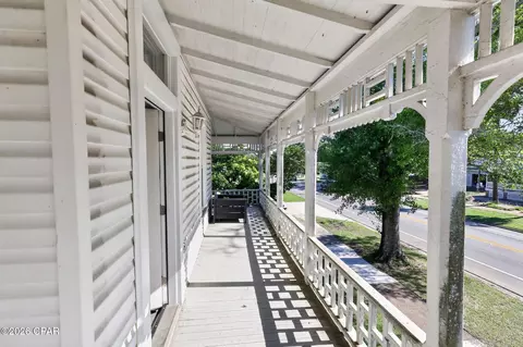 Exterior - 873 Main St, Chipley, FL 32428 photo 4 of 14