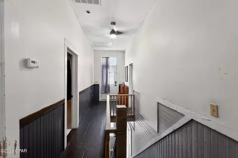 Entry Way - 873 Main St, Chipley, FL 32428 photo 2 of 2