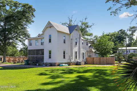 Exterior - 873 Main St, Chipley, FL 32428 photo 9 of 14