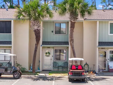 186 Robin Ln, Panama City Beach, FL 32407