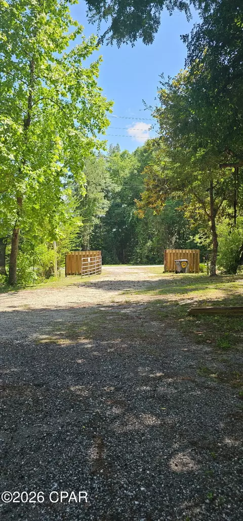 3022 Bob Sikes Rd, Defuniak Springs, FL 32435