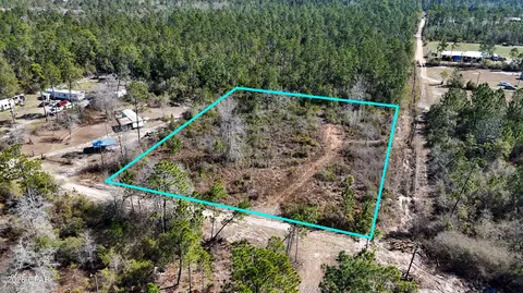 21102 Joann Ln, Fountain, FL 32438