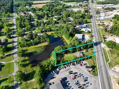 1153 Main St, Chipley, FL 32428