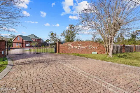 4407 Deer Point Cove Ln, Panama City, FL 32404