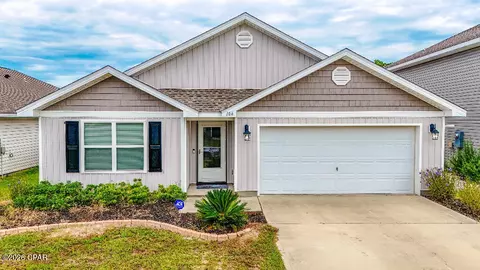 106 Merrion Rd, Southport, FL 32409