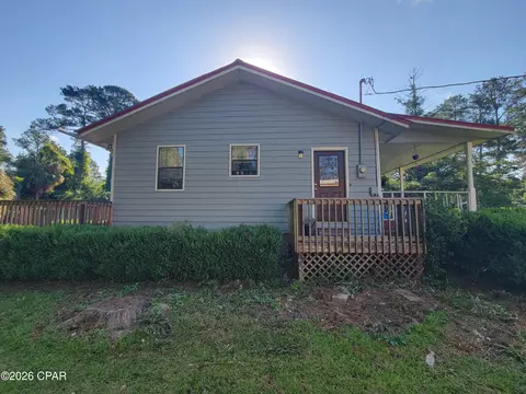 Exterior - 5184 13th Ave, Malone, FL 32445 photo 11 of 13