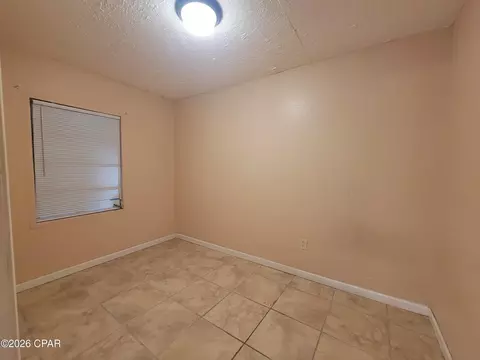 Bedroom - 5184 13th Ave, Malone, FL 32445 photo 6 of 6