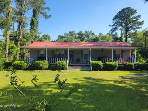 Exterior - 5184 13th Ave, Malone, FL 32445 photo 8 of 13