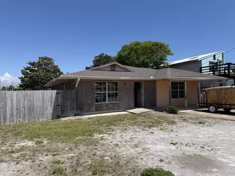 501 Dogwood St, Panama City Beach, FL 32407