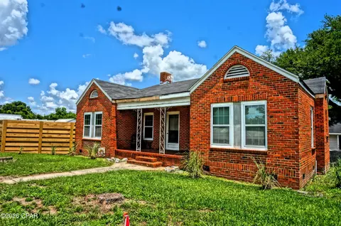 3128 Main St, Cottondale, FL 32431