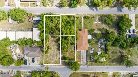 2725 E 6th St, Panama City, FL 32401