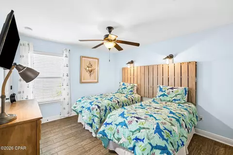 Bedroom - 30 Sandpine Loop, Inlet Beach, FL 32461 photo 2 of 3