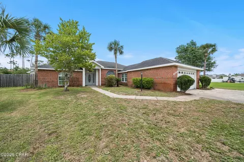 8347 James St, Panama City, FL 32404