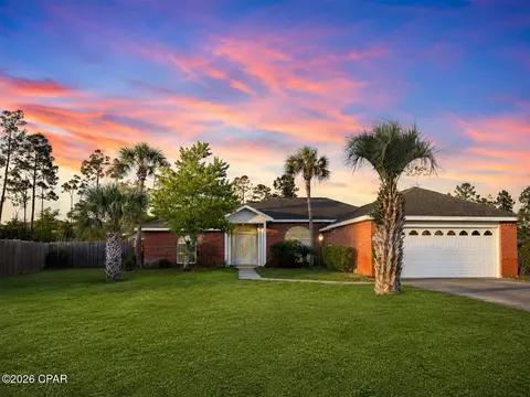 8347 James St, Panama City, FL 32404