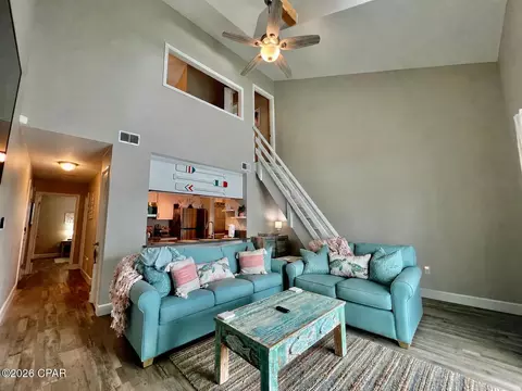 3600 Navy Blvd #D301, Panama City, FL 32408