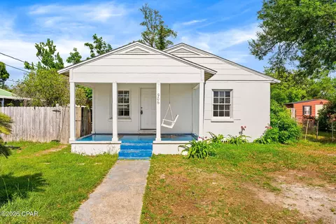 906 Harmon Ave, Panama City, FL 32401