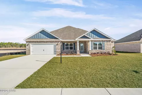 212 Lake Merial Blvd #86, Panama City, FL 32409