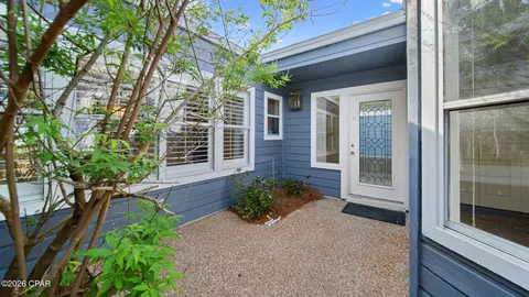 905 Sea Robin Ln, Panama City, FL 32408