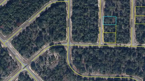 6 7 8 Irondale Ave, Chipley, FL 32428