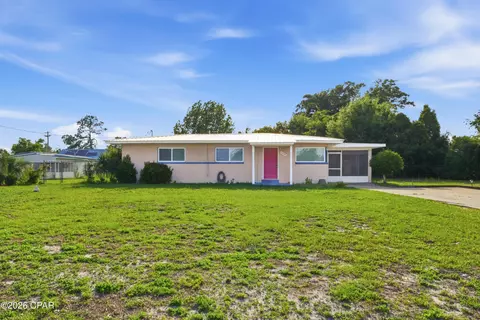 2409 Auburn Dr, Panama City, FL 32405