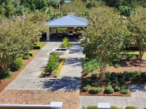 3001 W 10th St #205, Panama City, FL 32401