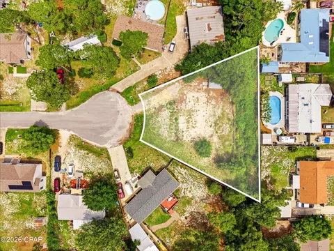 2526 Shady Oak Ct, Panama City, FL 32408