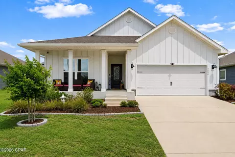 4894 Sweetspire Dr, Panama City, FL 32404