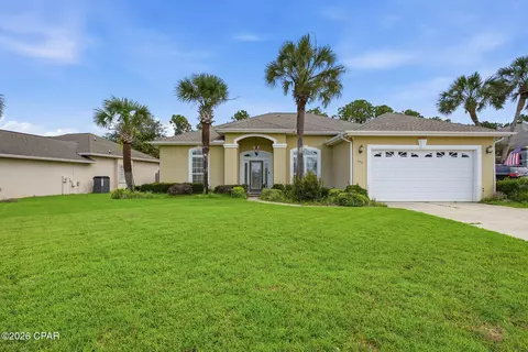109 Summer Breeze Rd, Panama City Beach, FL 32413