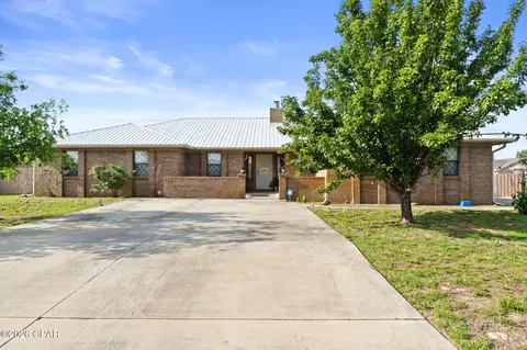 5226 Melissa Dr, Panama City, FL 32404