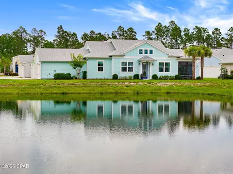 8674 Weekend Dr, Panama City Beach, FL 32413