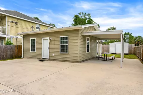 8125 Singletary St, Panama City Beach, FL 32407