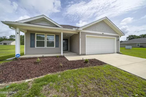 1768 Kenzie Ln, Chipley, FL 32428
